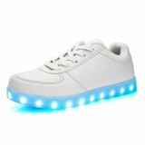 300 paires basket blanche lumineuse led adulte uni charge USB neuve