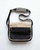 DESTOCKAGE : SACS EN BANDOULIÈRE NOIR ET BEIGE – 1 700 PIÈCES