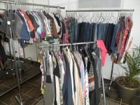 Lot vetements 300 pieces occasion homme/femme