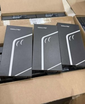 SAMSUNG GALAXY Z FLIP 7 , 12GB RAM - 256GB - Exynos 2500