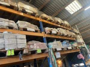 DESTOCKAGE – LOT COMPLET VISSERIE INDUSTRIELLE – ENVIRON 9 TONNES