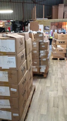 Fermetures Éclair en Gros – Des Offres Professionnelles à Prix Déstockage !