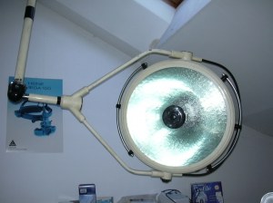 TOUTE  AMPOULE  MEDICALE