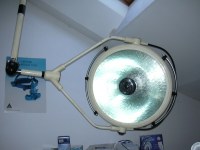 TOUTE  AMPOULE  MEDICALE