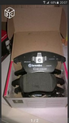 Vend lots de 290 plaquettes de frein brembo r