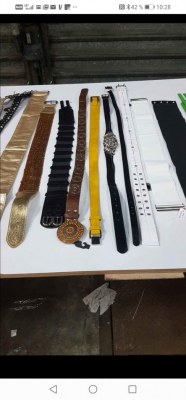 Lot de ceintures