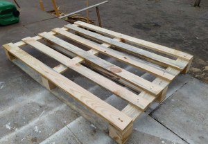 Recherche de palettes de manutention en bois