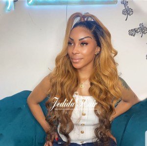 LA DÉESSE HD FRONT LACE WIG 32 POUCES