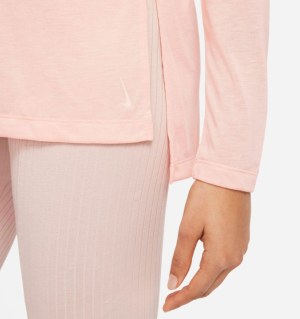 020173 T-shirt à manches longues pour femmes de Nike