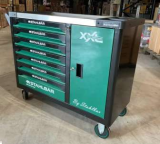 The green Stahlbär 6/7 JUMBO Professional Tool Chest – With lots of accessoiries