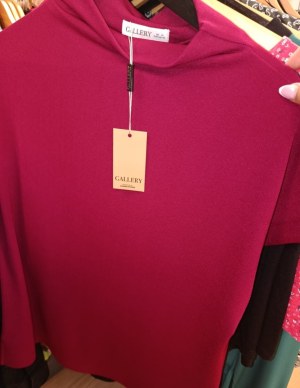 Lot 40 blouses femme neuves – 3,50 € l’unité – Tailles S à 3/4XL