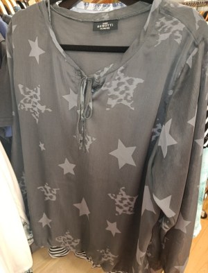 Lot 40 blouses femme neuves – 3,50 € l’unité – Tailles S à 3/4XL