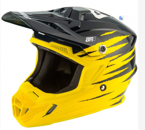Casques de la société américaine ANSWER RASING modèle AR1