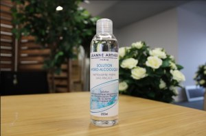 Solution Hydro Alcoolique Jeanne Arthes destockage