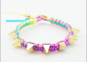 Grossiste bracelet shamballa spike multicolors