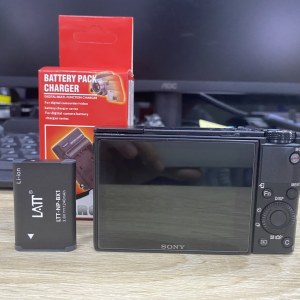 Sony Cyber-shot DSC-RX100 VII Digital Camera DSC-RX100M7