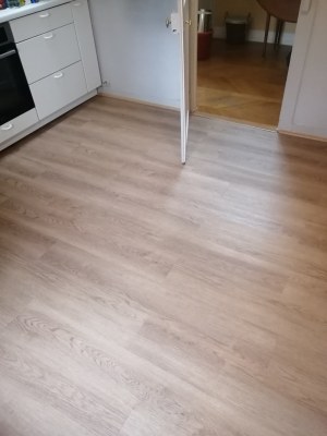 PARQUET SPC SOUS COUCHE INTEGREE