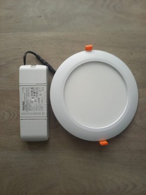 Lot de 10 Spot encastrable Panel LED slim Extra Plat 22W Dimmable TUNGSRAM