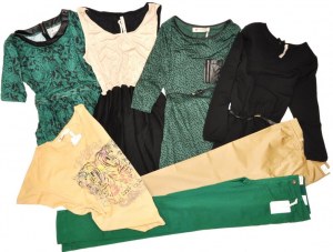 Lots de prêt à porter de marques SPRINGFIELD pour femmes.