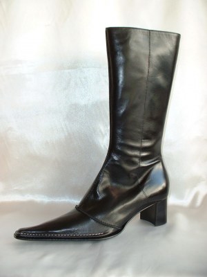 Botte talon moyen à bout en pointe noir élégante STRADE VARIE