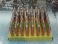 Lot de 91 stylos panaches de couleurs