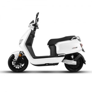 Sunra Robo S, fournisseur en gros de scooters électriques en Europe