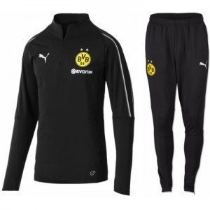 Déstockage en vêtements de football et MODE