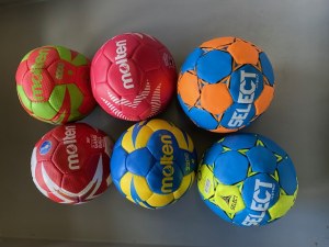 LOT DE BALLON HANDBALL