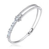 BRACELET BANGLE MISS SWAN RHODIUM ET CRISTAL SWAROVSKI