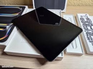 LOT IPHONE , IPAD , PC PORTABLE ET MIX SAMSUNG