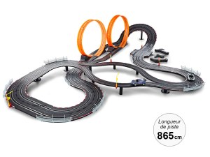 Circuit de Course avec 2 Voitures - 865 cm, 2 Télécommandes, Phares et Effets Sonores...