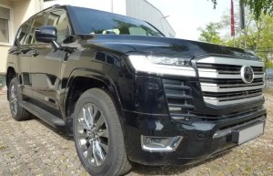 Toyota Land Cruiser 2023 Diesel Engine SUV 3.3L