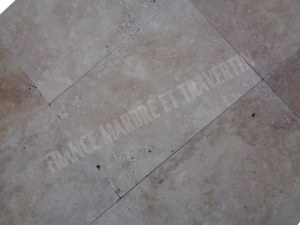 Travertin Beige Nuance 40x60 cm