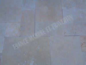 Travertin Beige Clair Big Opus Romain