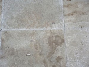 Travertin Beige Clair 40,6x61X1,2 cm Brossé & Patiné