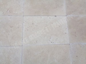 Carrelage travertin clair 40x60x1,2 cm rustique