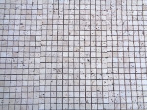 Travertin Beige Clair Mosaïque 2,3x2,3 cm