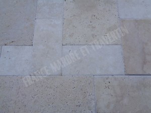 Travertin Beige Clair Opus Romain