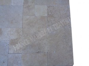 Travertin Beige Clair Opus Romain