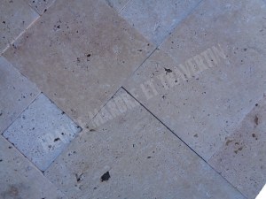 Travertin Beige Clair Opus Romain