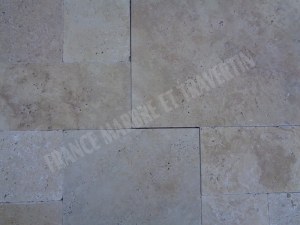 Travertin Beige Clair Opus Romain