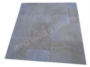 Travertin Beige Clair Opus Romain