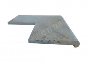 Travertin Beige Nez de Marche Angle Sortant Arrondi 60x60 cm