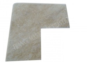 Travertin Beige Nez de Marche Angle Sortant Arrondi 60x60 cm