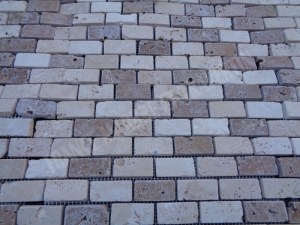 Travertin Beige - Noce Mosaïque 2,3x4,8 cm