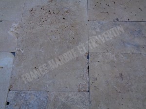 Travertin Classique Beige Opus Romain 4 Format Commercial