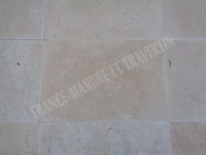 Travertin Extra Clair 40x60X1,2 cm