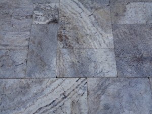 Travertin Silver Opus Romain