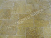 Travertin Jaune Big Opus Romain