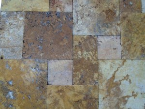 Travertin Jaune Opus Romain